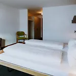 Hotel Hari Im Schlegeli Konukevi