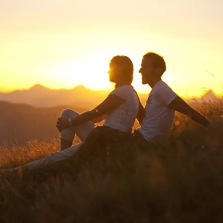 Affittacamere Hotel Hari Im Schlegeli *
