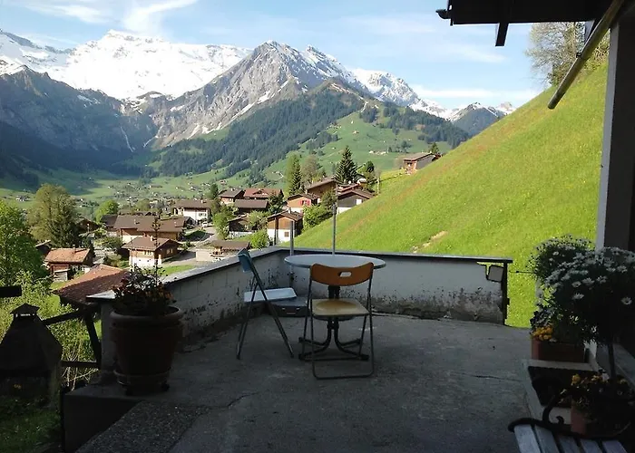 Pensjonat Hotel Hari Im Schlegeli *