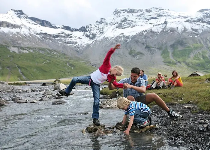 Pensjonat Hotel Hari Im Schlegeli