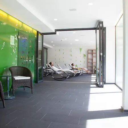 בית הארחה Hotel Hari Im Schlegeli *