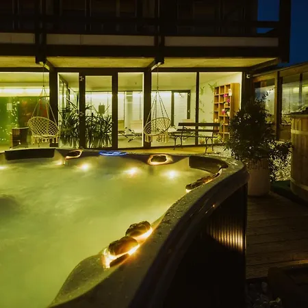 בית הארחה Hotel Hari Im Schlegeli *