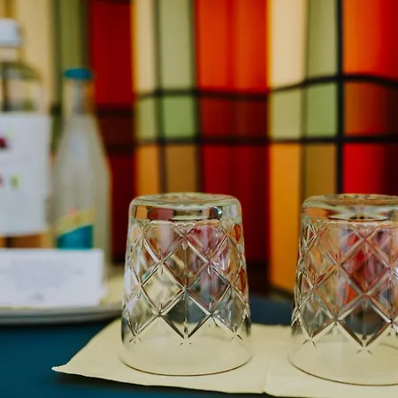 בית הארחה Hotel Hari Im Schlegeli