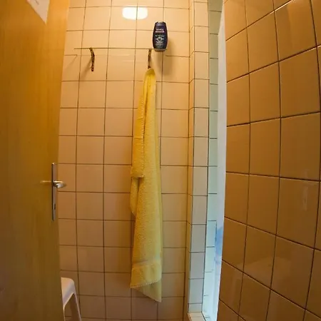 Hotel Hari Im Schlegeli בית הארחה אדלבודן