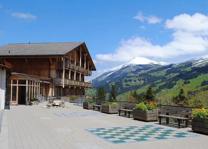Pensjonat Hotel Hari Im Schlegeli *